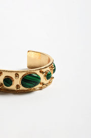Resin Set Metal Bangle (Green)