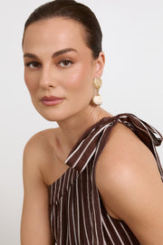 Metal Edged Shell Earrings (White/Gold)
