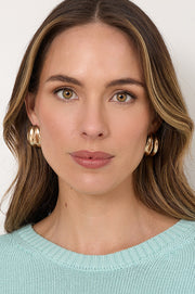 Curved Metal Hoops (Gold)
