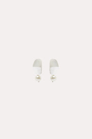 Glass Pearl Pod Stud Earrings (Cream/Silver)