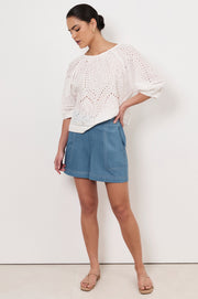 Trinity Light Weight Denim Short (Light Denim)