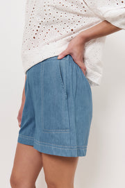 Trinity Light Weight Denim Short (Light Denim)