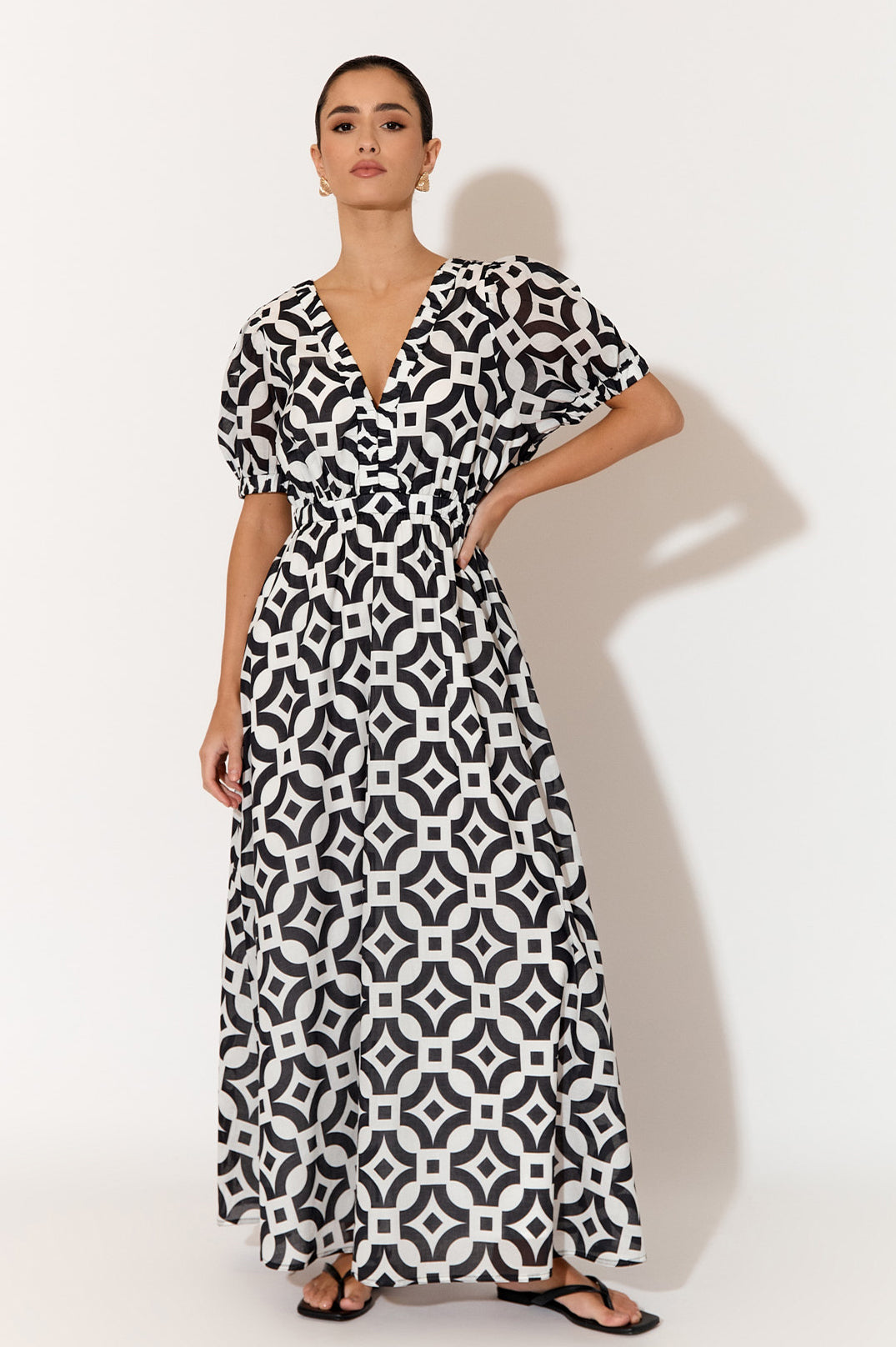 Carla Geometric Short Sleeve Maxi Dress Print adorne