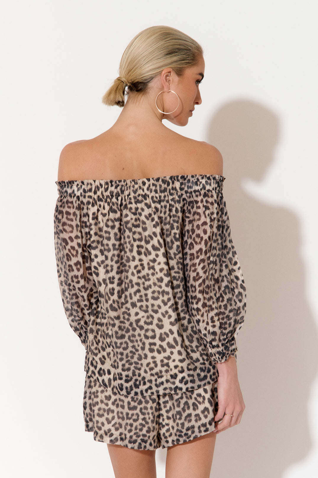 Crystal Leopard Print Off the Shoulder Top (Print) – adorne