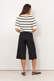 Jordana Longline Short (Black)