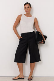 Jordana Longline Short (Black)