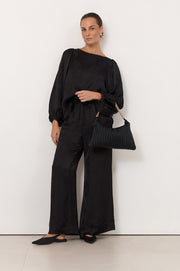 Arrow Weave Shoulder Bag (Black)