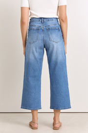 Kimberly Cropped Jean (Mid Denim)