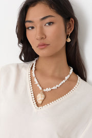 Shell Drop Stone Beaded Necklace (White/Camel)
