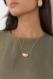 Oval Pendant Short Leather Necklace (Camel/Gold)