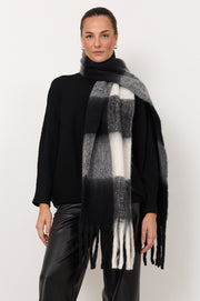 Check Pattern Fringe Edge Scarf (Black/Cream)