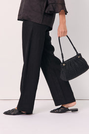 Mina Textured Gathered Handbag (Black)