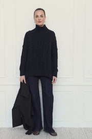 Nessa Cropped Trench Coat (Black)